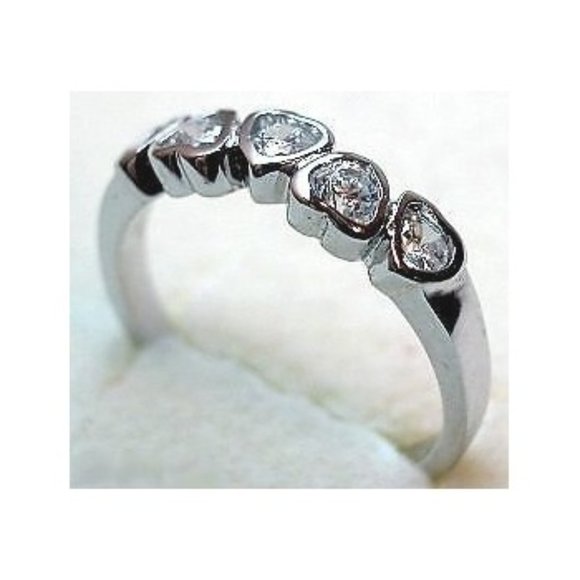 Heart Sterling Silver Ring - Picture 4 of 4